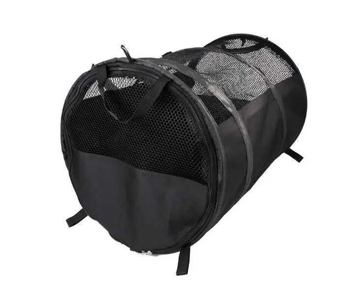 Pet car carrier bag. Foldable car pet mat. Rear seat tent. Breathable and waterproof. Suitable for medium and large-sized dogs