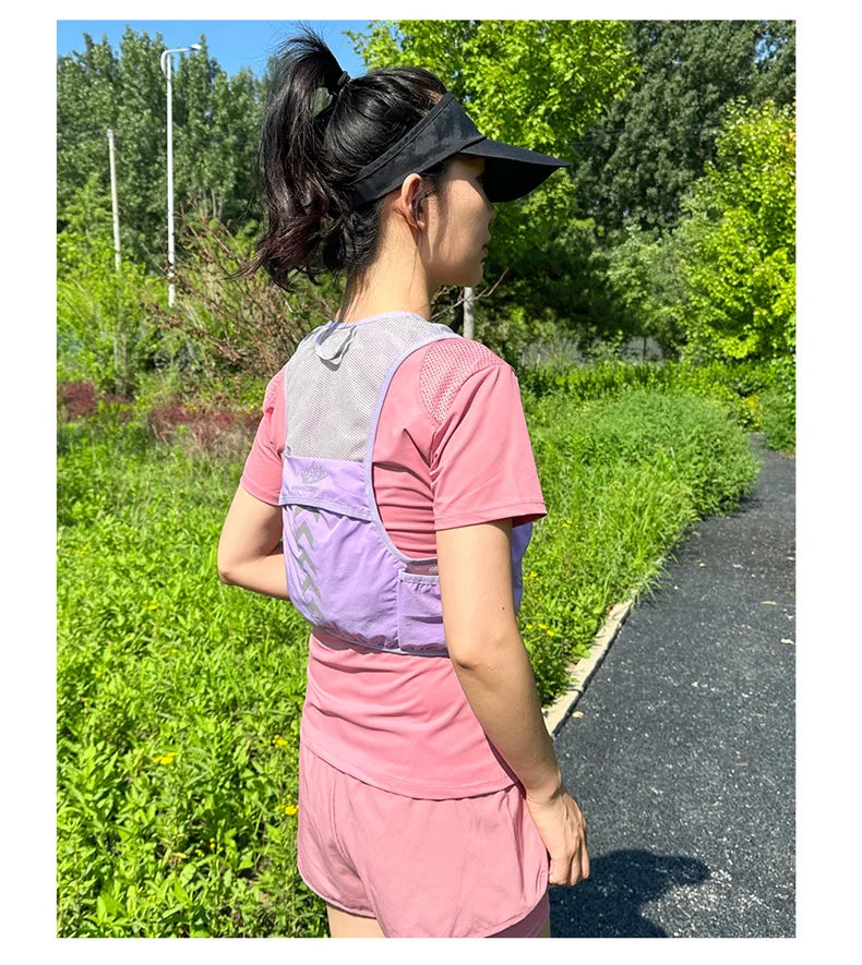 Lightweight Running Backpack Hydration Vest Suitable for Bicycle Men Women Marathon Hiking Ultra-light Portable 2L 500ml Kettles