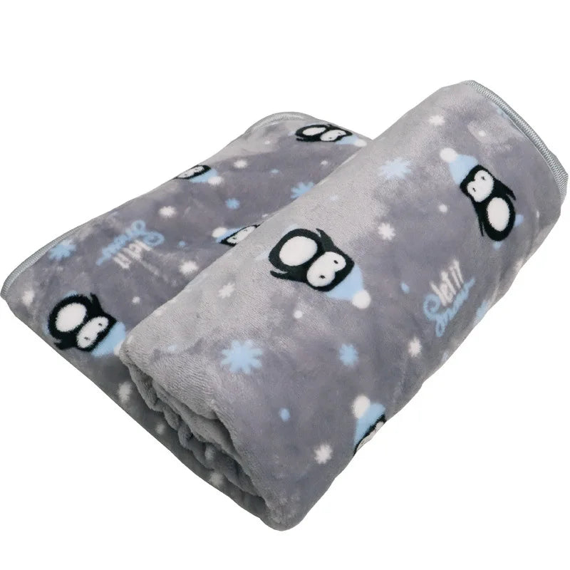 Soft Fluffy Flannel Dog Blanket Cute Cartoon Print Pet Bed Sheet Mat Warm Breathable Cat And Dog Sleeping Blankets Pet Supplies