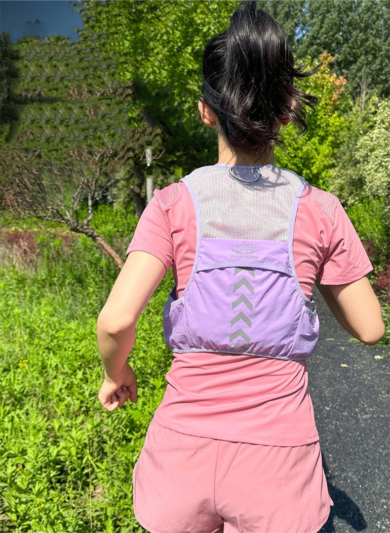 Lightweight Running Backpack Hydration Vest Suitable for Bicycle Men Women Marathon Hiking Ultra-light Portable 2L 500ml Kettles