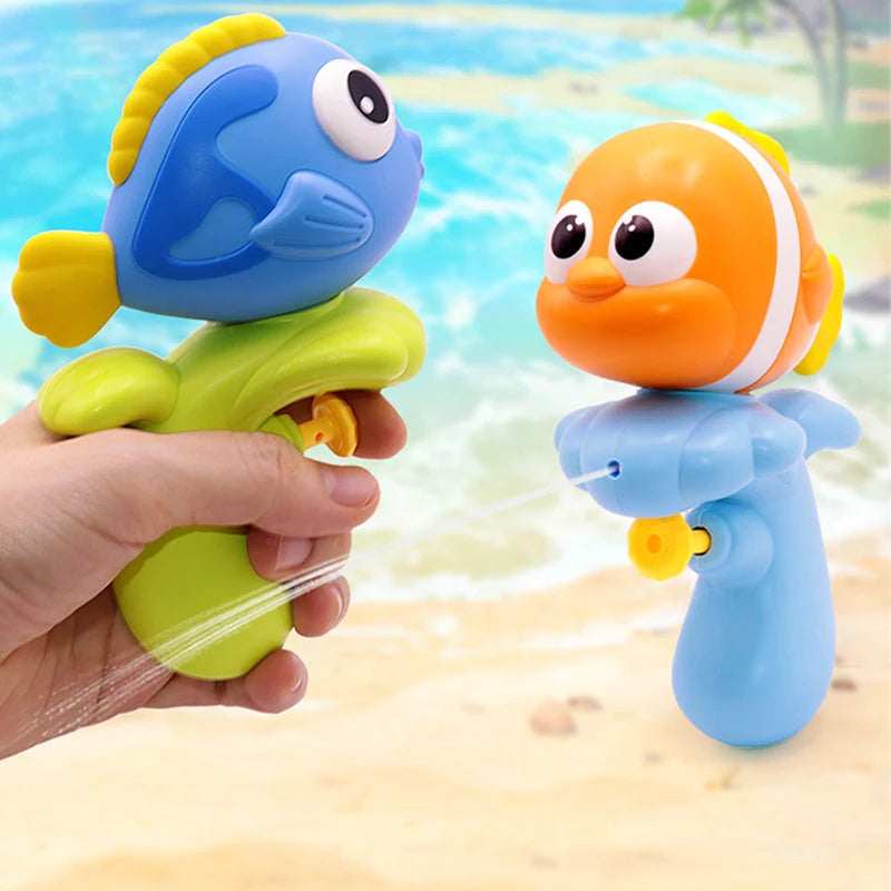 Portable Handheld Fish Spray Toy Summer Outdoor Beach Water Squirter Swimming Pool Fight Toy For Boy Girl Gift